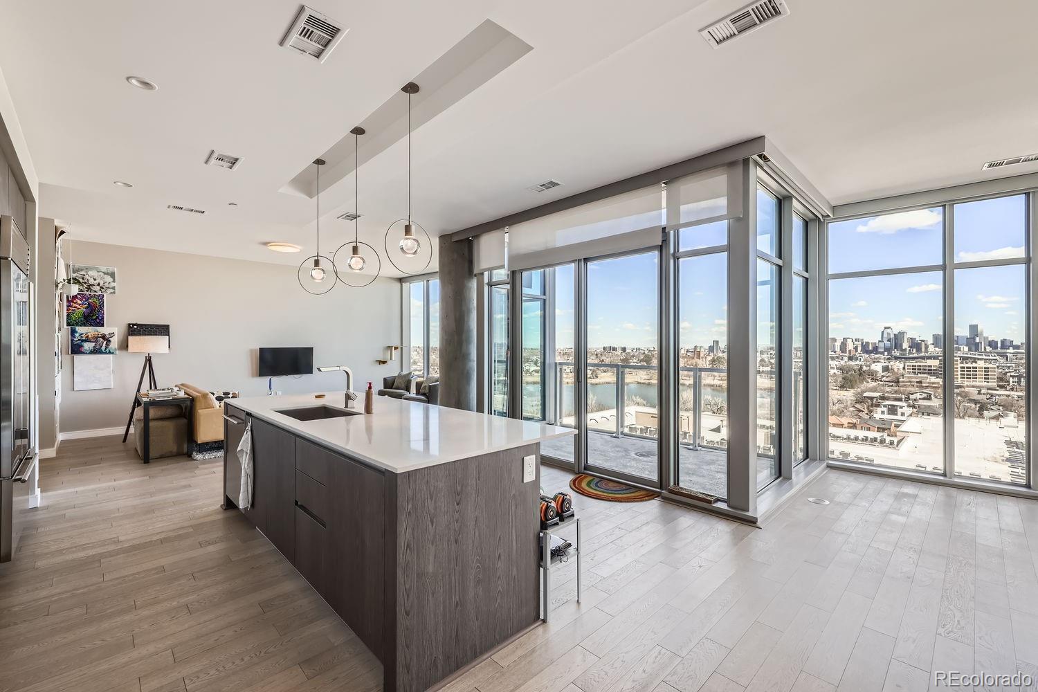 Image 4: Kitchen Views
