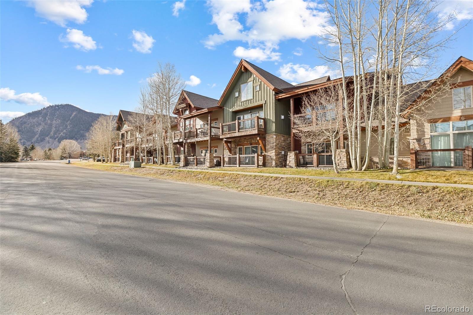 Image 4: Exterior & Views Image 4: Exterior & Views