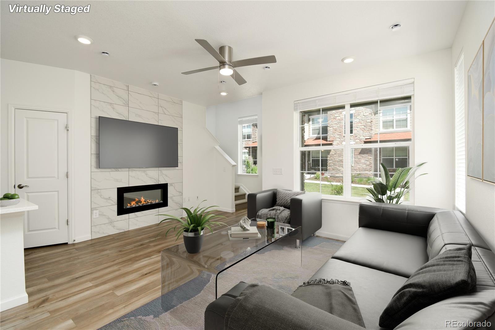 Image 3: Family Room
