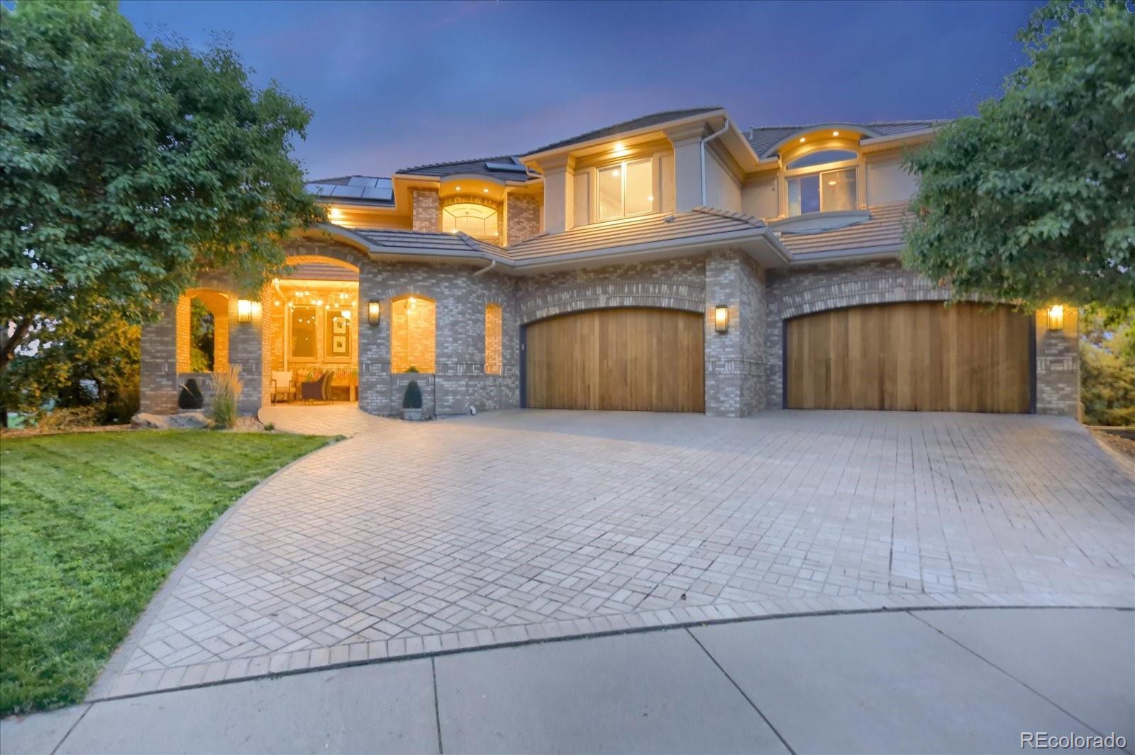 Image 2: Front at twilight Image 2: Front at twilight