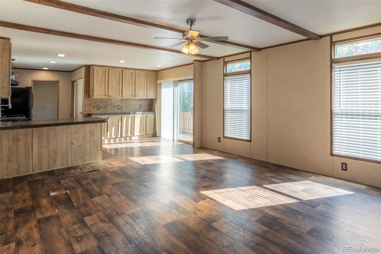 Image 3: Dining area leads into the kitchen. Image 3: Dining area leads into the kitchen.