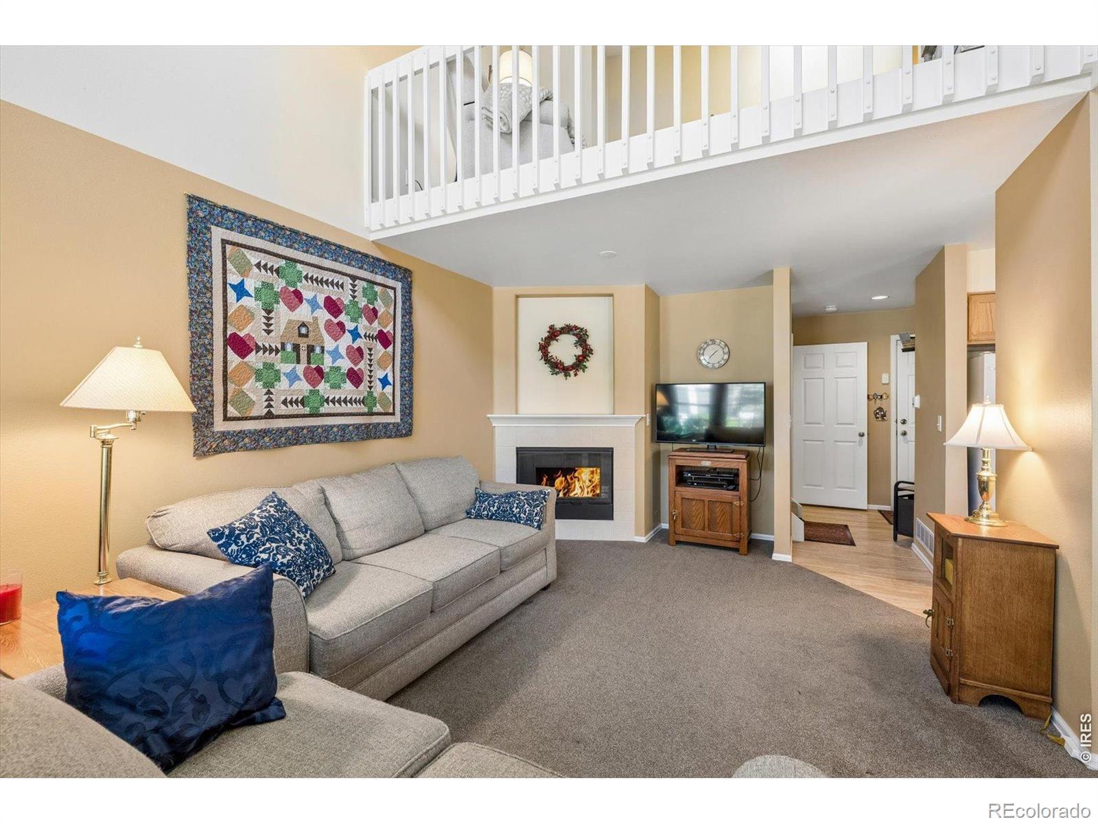 Image 3: ENJOY WINTER WARMTH