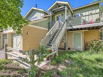 40 Cove Boulevard