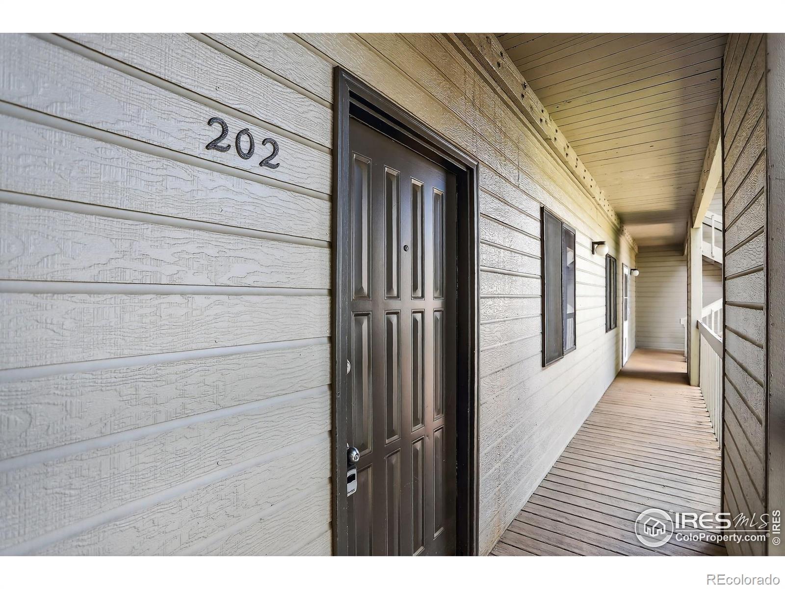 Image 3: Front Door (Exterior)