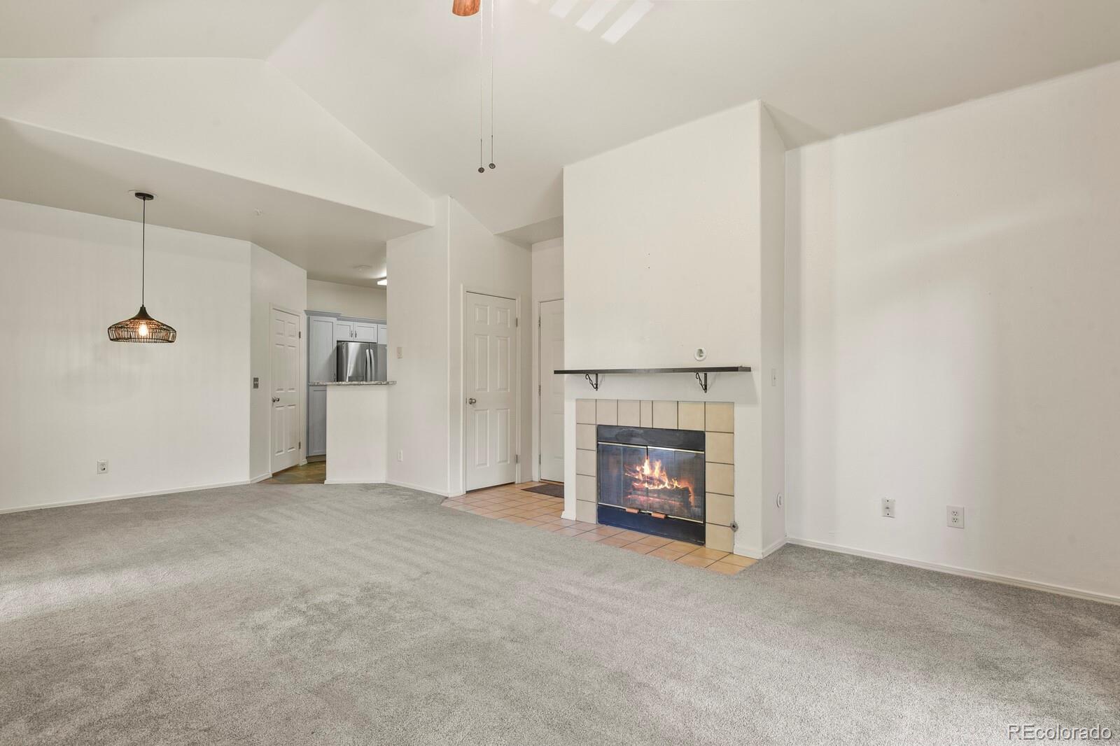 Image 4: living room Image 4: living room