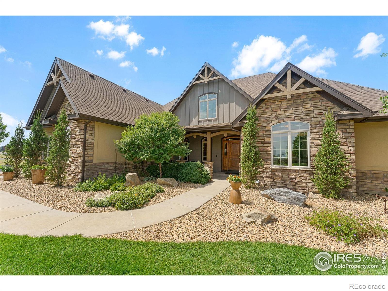 Image 1: Welcome to 37127 Soaring Eagle Circle