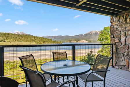 72 Corinthian Circle