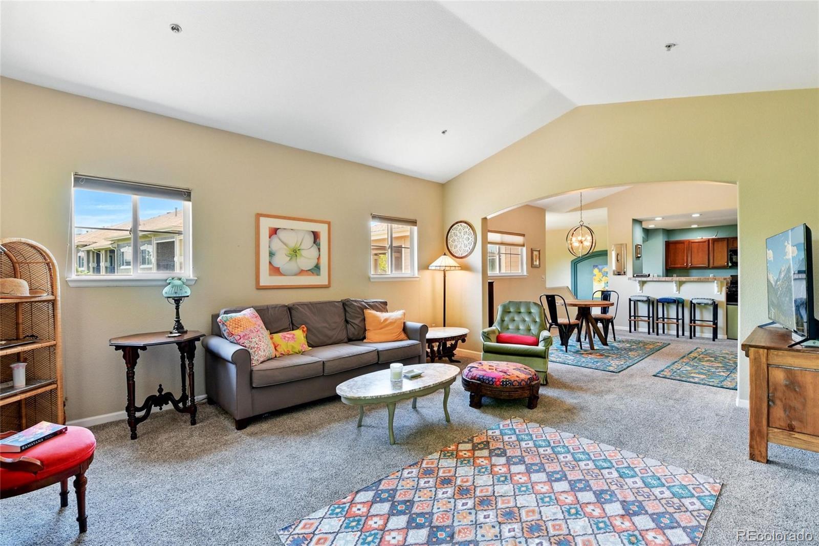 Image 4: Living Rm