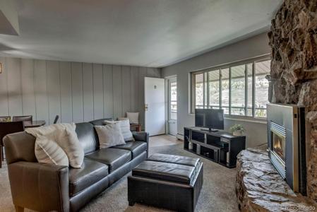 370 E La Bonte Street