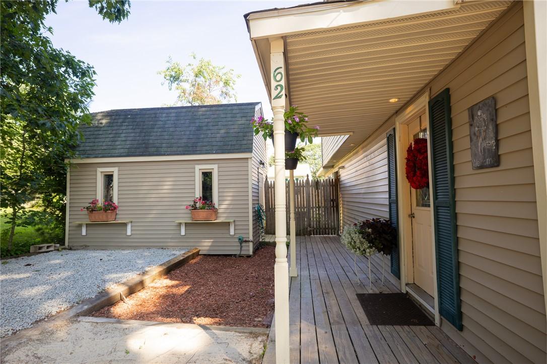 Image 3: Front porch