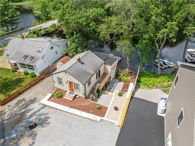 87 Jackson Schoolhouse Road