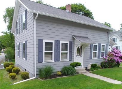 117 Farnum Pike