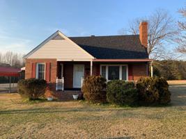 1304 W 5th St.