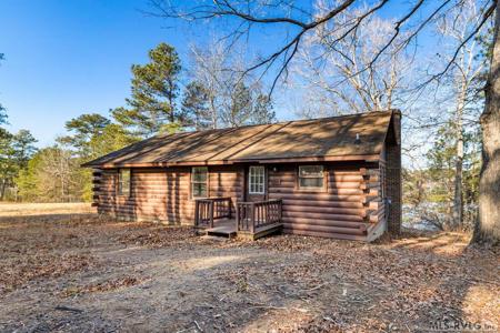 1064 Breezewood Ln