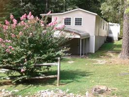 896 Hawthorne Drive