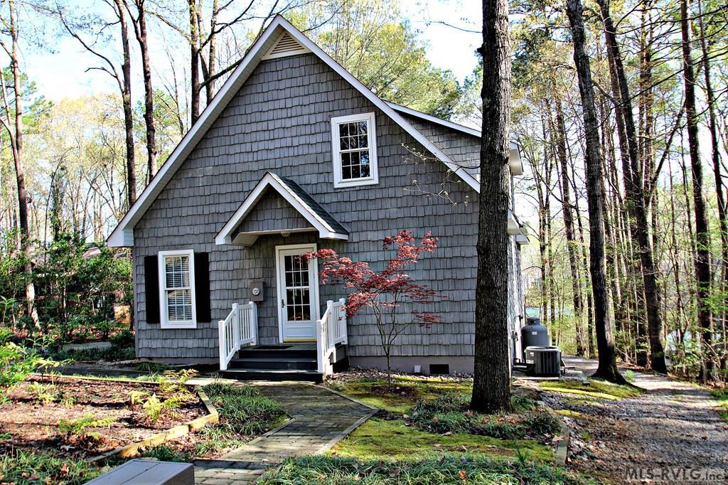 Image 2: Side of the House