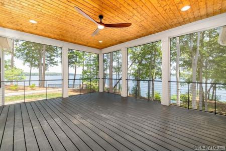 137 Syds Bluff