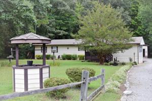 44 Sycamore Ct