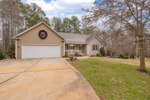 87 Botetourt Ct