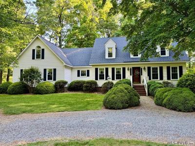 99 Lake Point Dr.