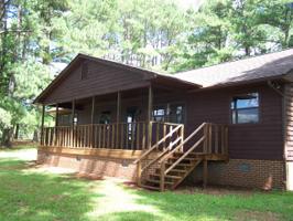 724 Paradise Drive