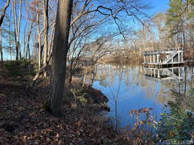 234 Sail View Ln