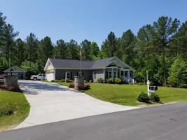 15 Halyard Dr