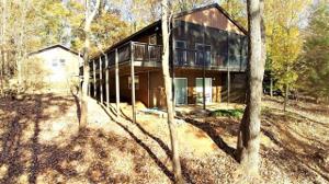 329 Lakeview Dr.