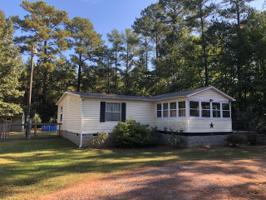 611 Hawthorne Drive