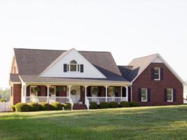 833 EDGEWATER DRIVE
