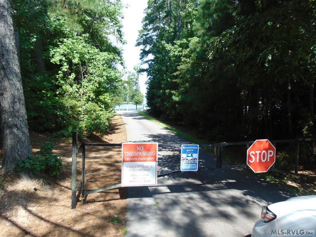 Image 4: Gate to boat ramp/picnic shelter