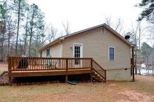 624 Colonial Drive