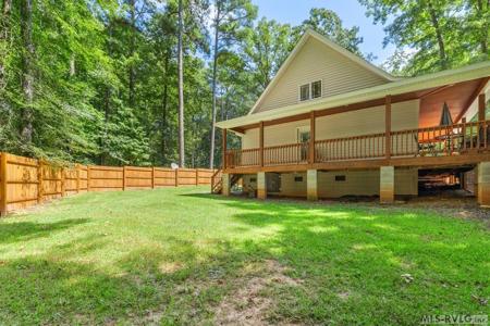 109 Doe Court