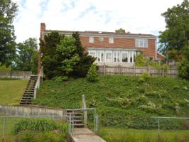 110 HALL STREET