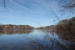 10 Waters Edge Drive