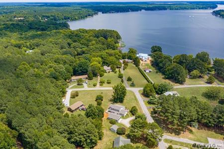 34 Poplar Dr