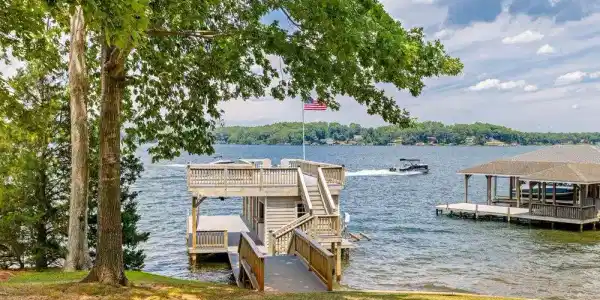 108 Dogwood Pointe Dr