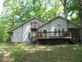 423 OAK HILL DRIVE