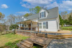 926 River Rd
