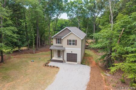 604 Tanglewood Dr