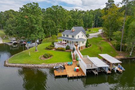 108 Brentwood Circle
