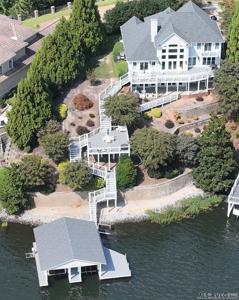 103 W Maple Pointe Drive