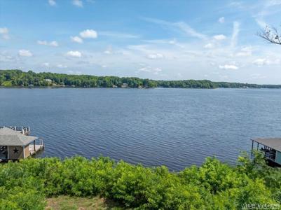 1500 Thornton Dr