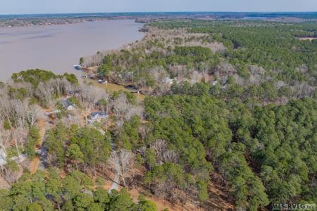 31 Thornton Dr