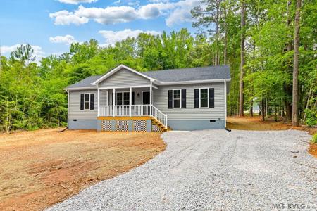 208 Chestnut Dr.