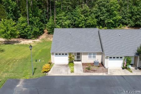 116 Waterview Dr N Unit 101