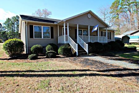 136 Hemlock Dr