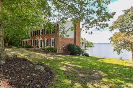 311 Riverside Trail