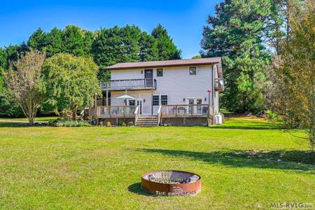 205 Virginia Rd