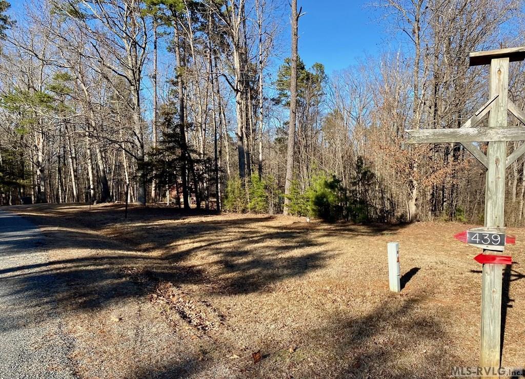 Image 3: Corner Lot